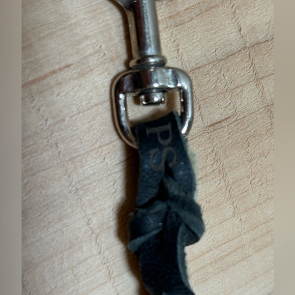 Leather dog leash, used - Picture 4 of 5